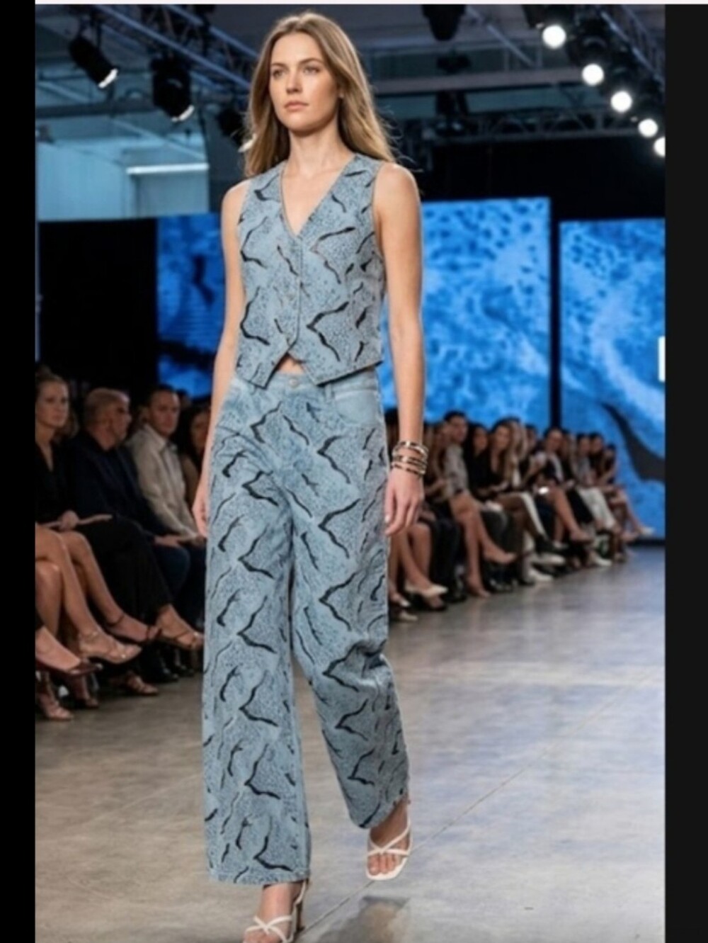 Light Blue Patterned Two-Piece Vest And Pant Set